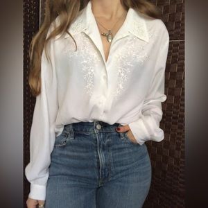 Vintage floral embroidered white button up top